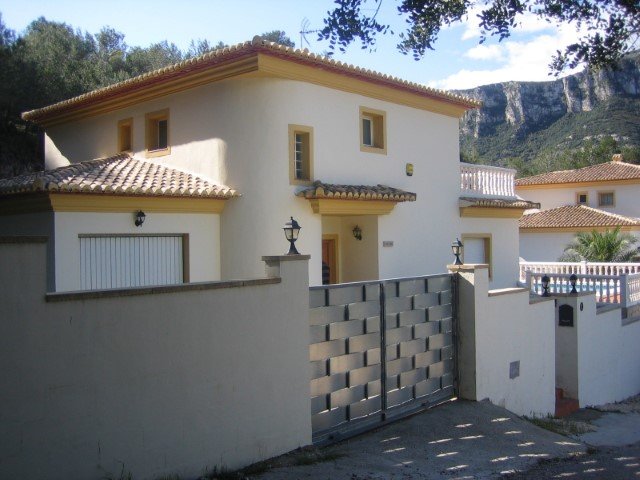 Property 2453 - Image 9